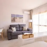 Nikkibeachfront Lägenhet