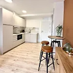 Nikkibeachfront Lägenhet