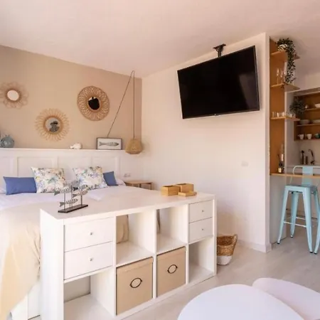 Nikkibeachfront Marbella